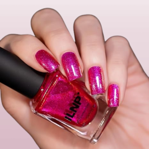 photo:Shimmer Nail Polish